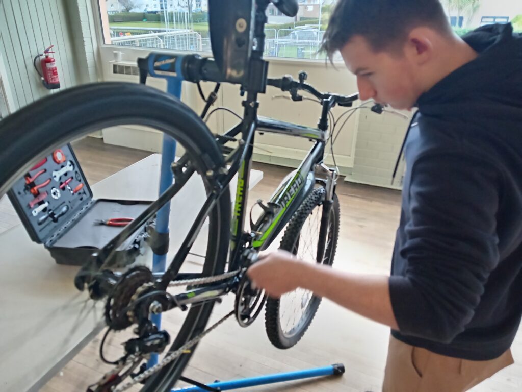 Fix a flat & basic bike checks